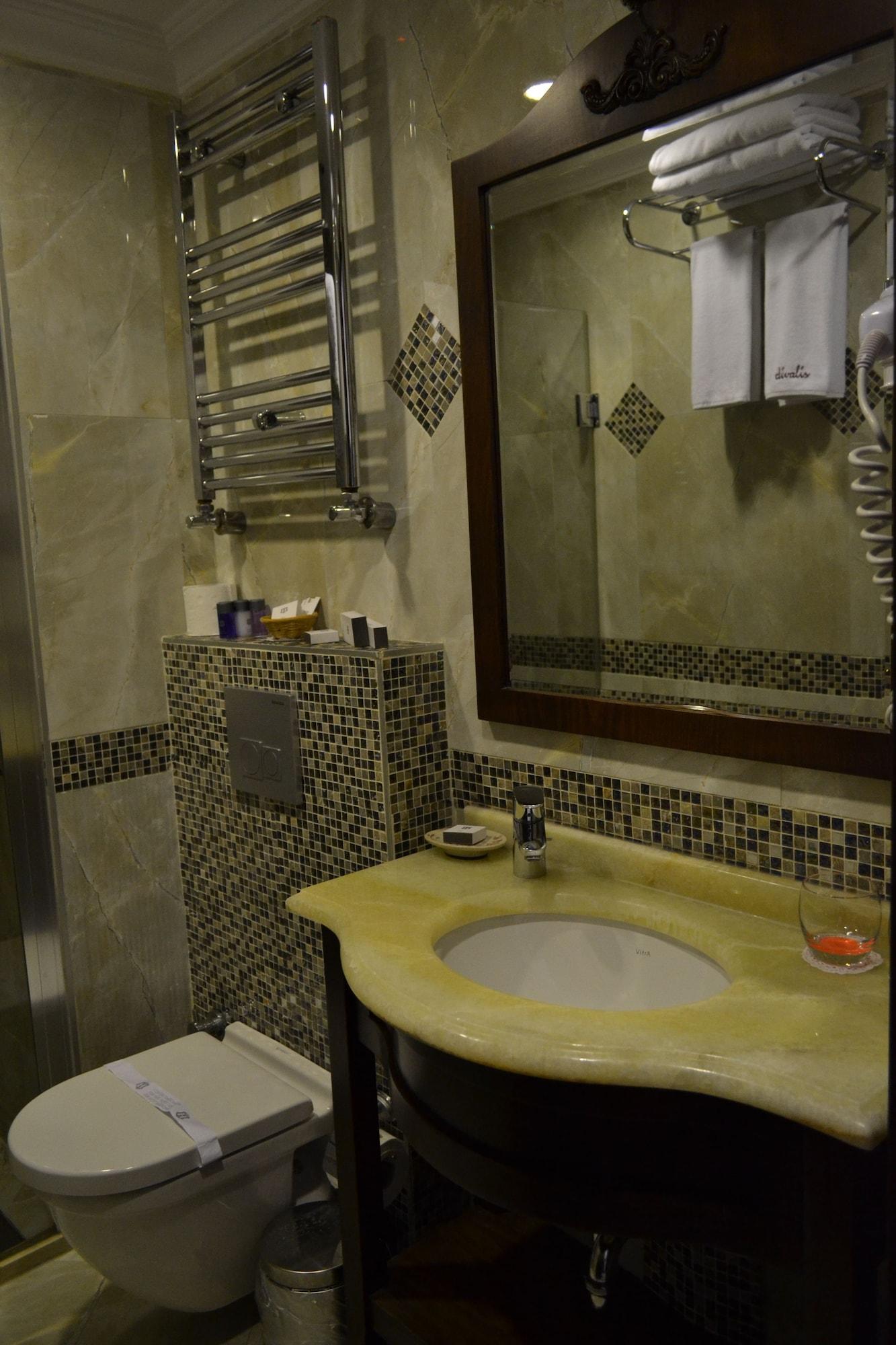 Divalis Hotel Istanbul Exterior photo