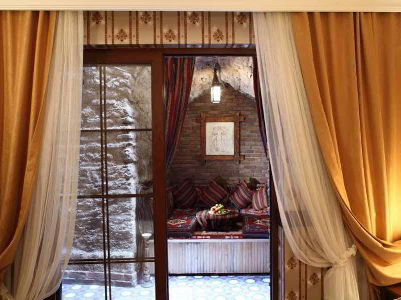 Divalis Hotel Istanbul Exterior photo